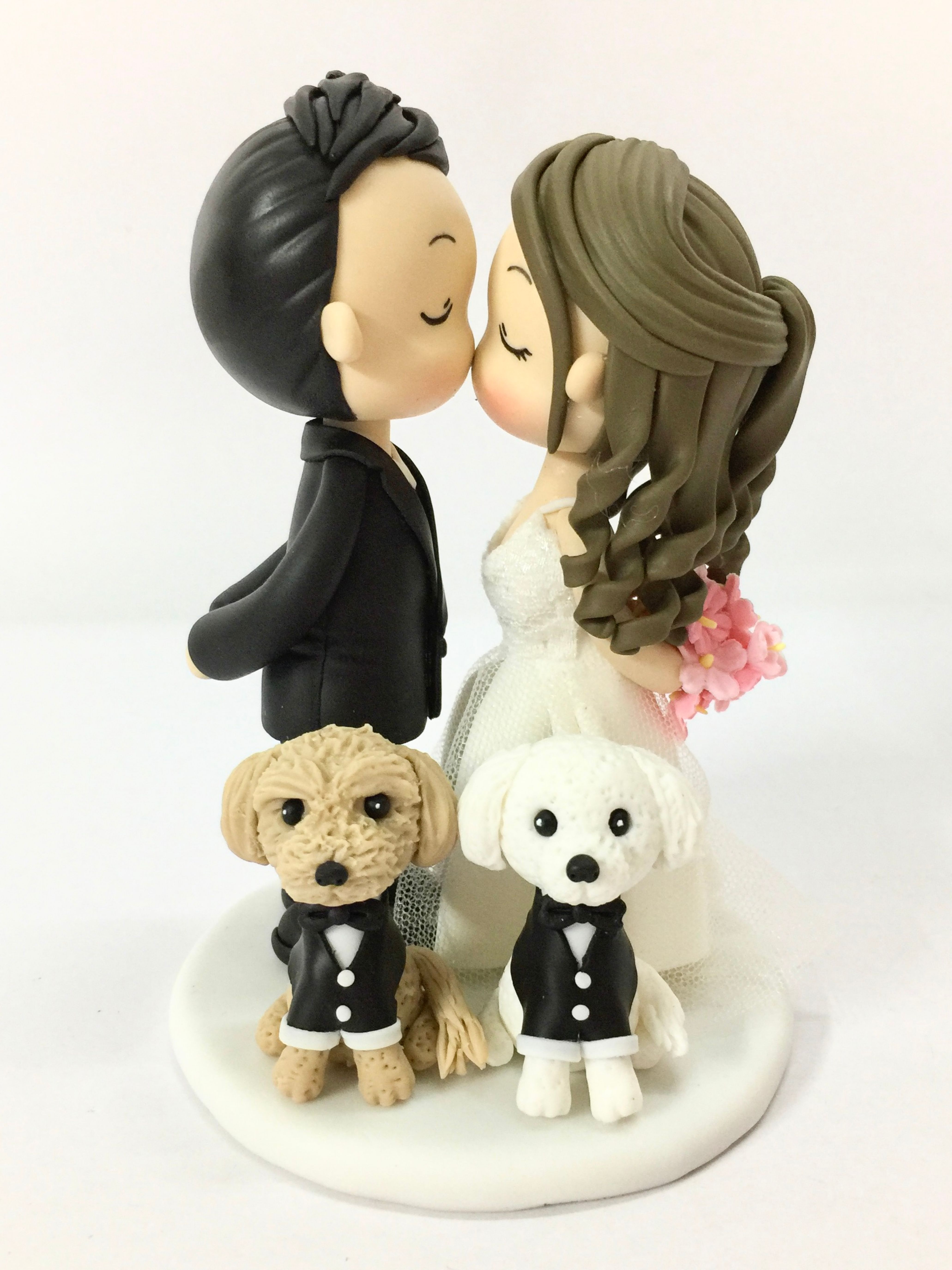 Picture of Kissing Mr. & Mrs. Wedding Cake Topper, Dog Lovers Wedding Theme, Sakura bouquet, Japanese theme